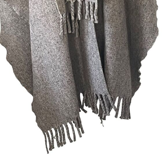 Vintage Molina Aztec Print Wool Poncho Walking Cape One Size Brown Fringe Brown - Picture 4 of 11